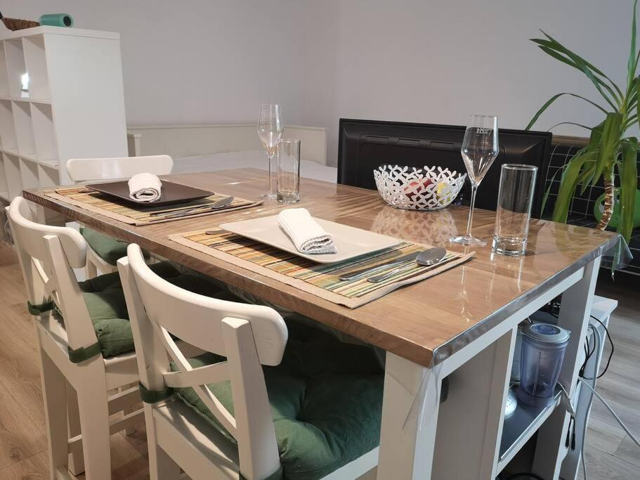 Lovely One Bedroom Next Mall Vitan Apartment Bucharest