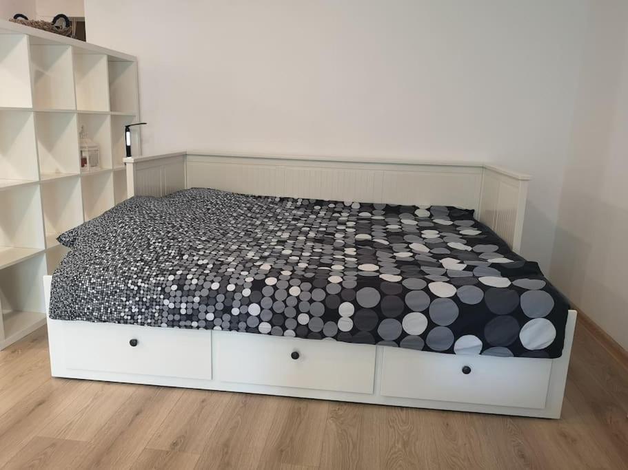 Lovely One Bedroom Next Mall Vitan Apartment Bucharest