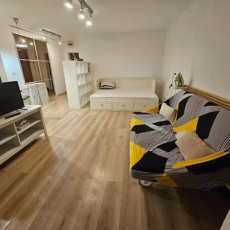 Lovely One Bedroom Condo Next Mall Vitan Bucharest Exterior photo