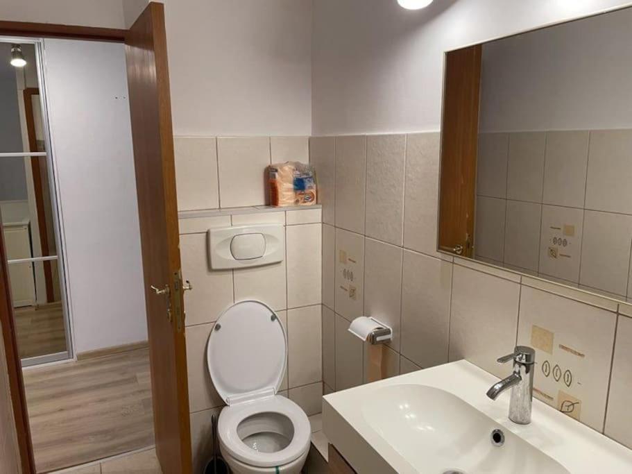 Lovely One Bedroom Next Mall Vitan *